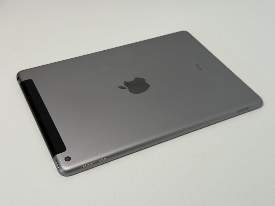 iPad 5 (A1823) - 128GB - Cellular (LTE) - faktura VAT 23%