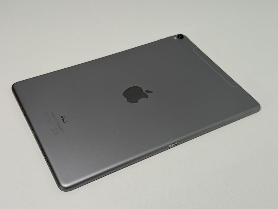 iPad Pro 10.5 (A1709) - 64GB - Cellular (LTE) - faktura VAT 23%