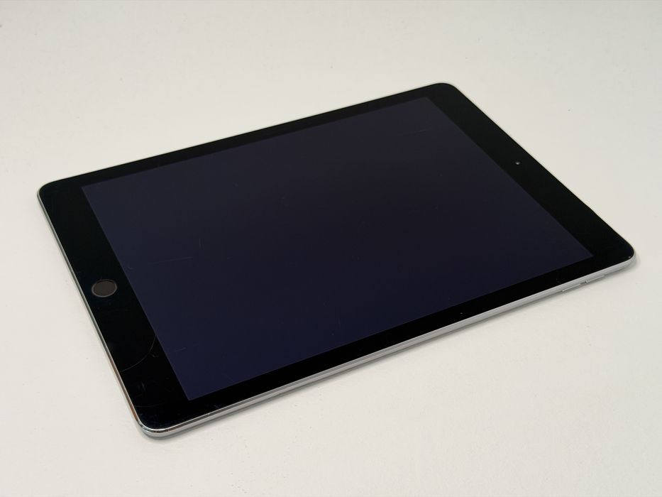 iPad Air 2 (A1567) - 32GB - Cellular (LTE) - faktura VAT 23%