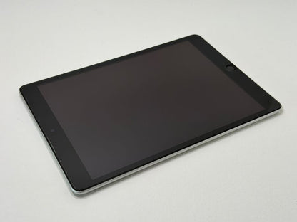 iPad 9. gen. (A2602) - 64GB - wada - faktura VAT 23%