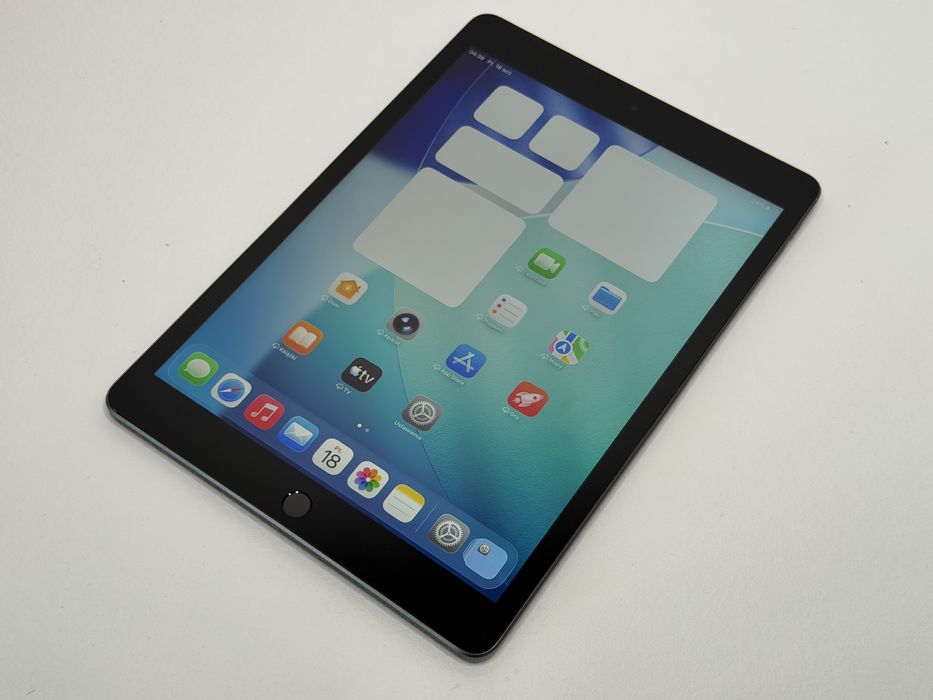 iPad 9. gen. (A2602) - 64GB - Space Gray - faktura VAT 23%