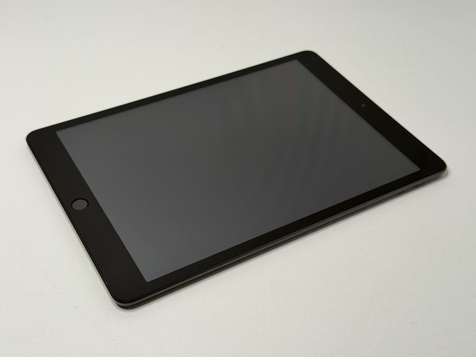 iPad 9. gen. (A2602) - 64GB - faktura VAT 23%