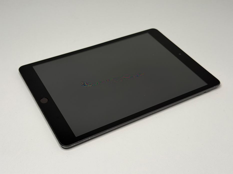iPad 9. gen. (A2604) - 64GB - Cellular (LTE) - faktura VAT 23%