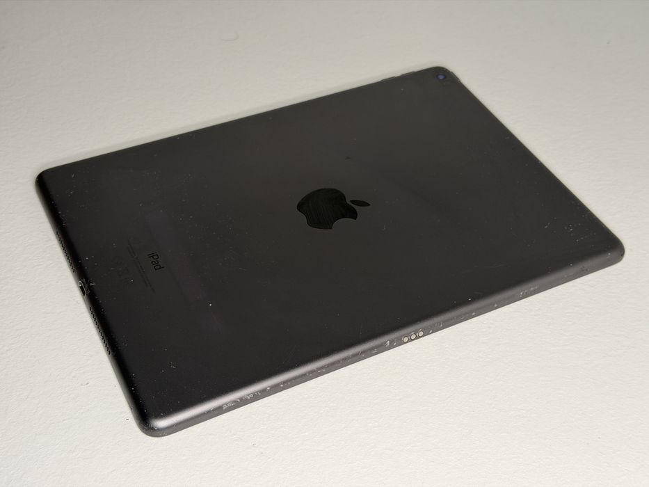 iPad 7. gen. (A2198) - 128GB - Cellular (LTE) - faktura VAT 23%