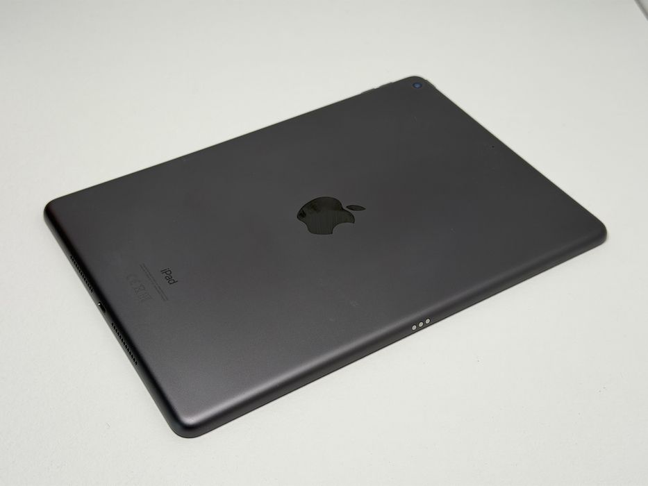 iPad 8. gen. (A2270) - 32GB - faktura VAT 23%