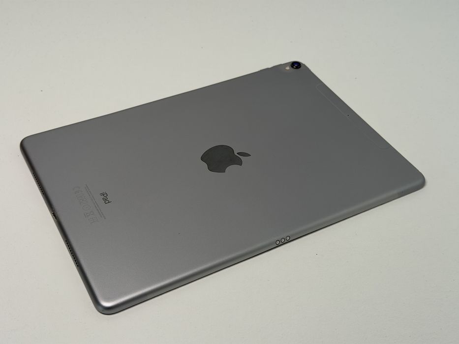 iPad Pro 10.5 (A1709) - 64GB - Cellular (LTE) - faktura VAT 23%
