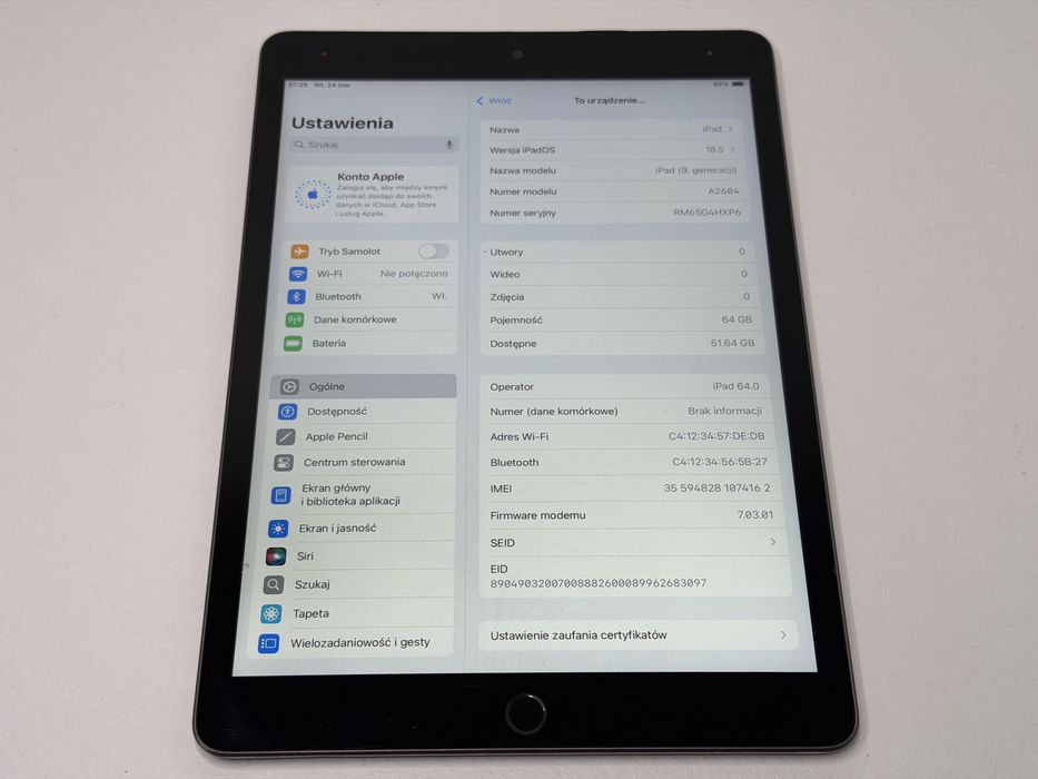 iPad 9. gen. (A2604) - 64GB - Cellular (LTE) - faktura VAT 23%