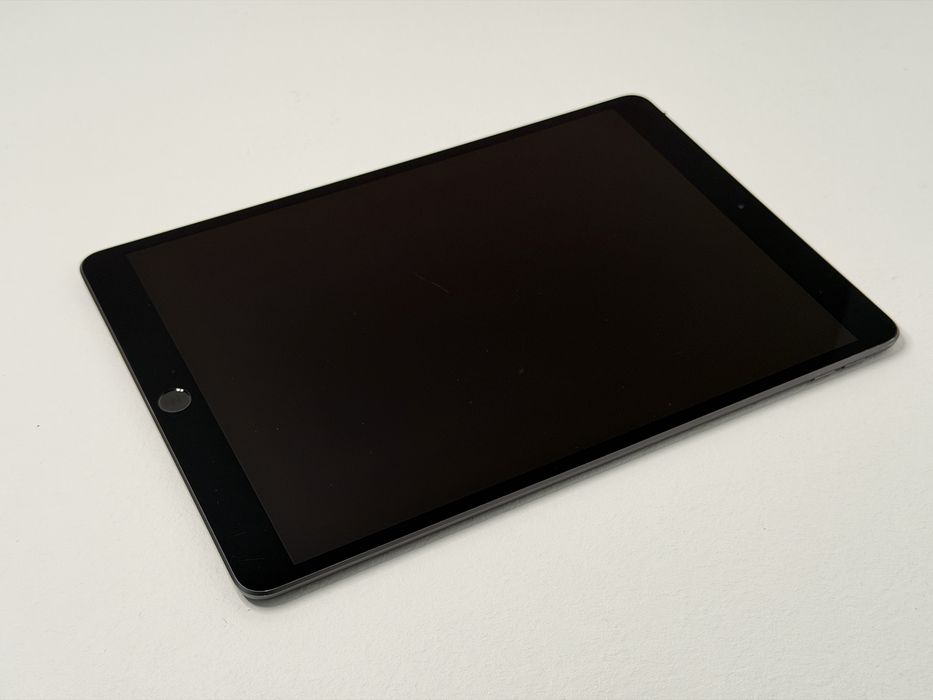 iPad Air 3 (A2152) - 64GB - faktura VAT 23%