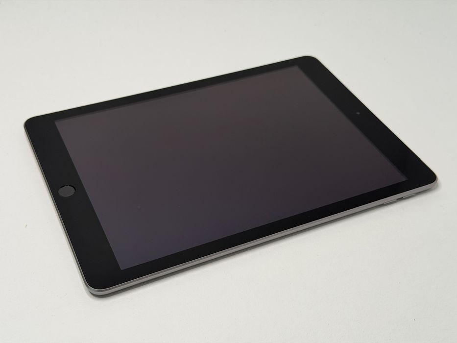 iPad 5 (A1823) - 128GB - Cellular (LTE) - faktura VAT 23%