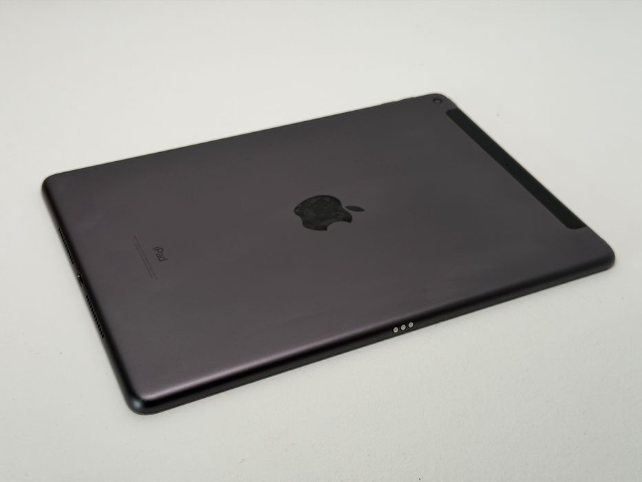 iPad 9. gen. (A2603) - 64GB - Cellular (LTE) - Space Gray - faktura VAT 23%
