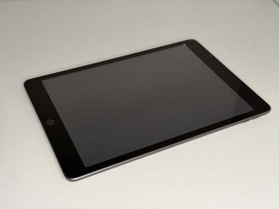 iPad 7. gen. (A2198) - 128GB - Cellular (LTE) - faktura VAT 23%