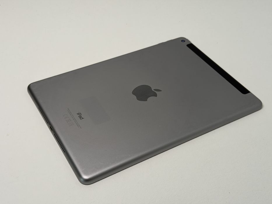 iPad 5 (A1823) - 128GB - Cellular (LTE) - faktura VAT 23%