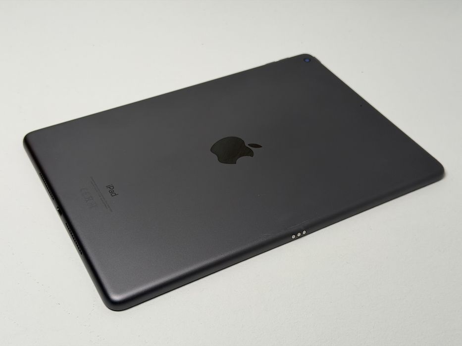 iPad 9. gen. (A2602) - 64GB - faktura VAT 23%