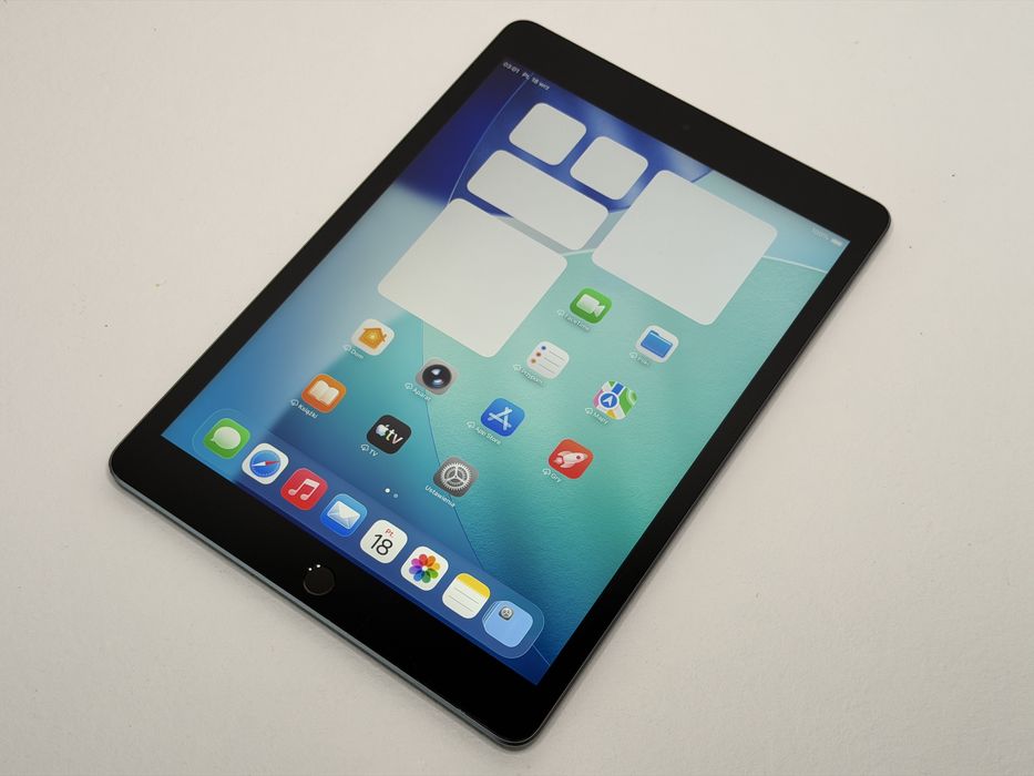 iPad 9. gen. (A2602) - 64GB - Space Gray - faktura VAT 23%
