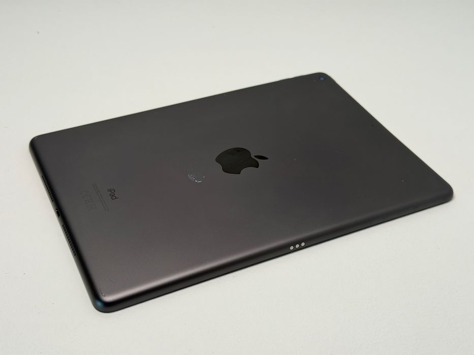 iPad 8. gen. (A2270) - 32GB - Space Gray - faktura VAT 23%