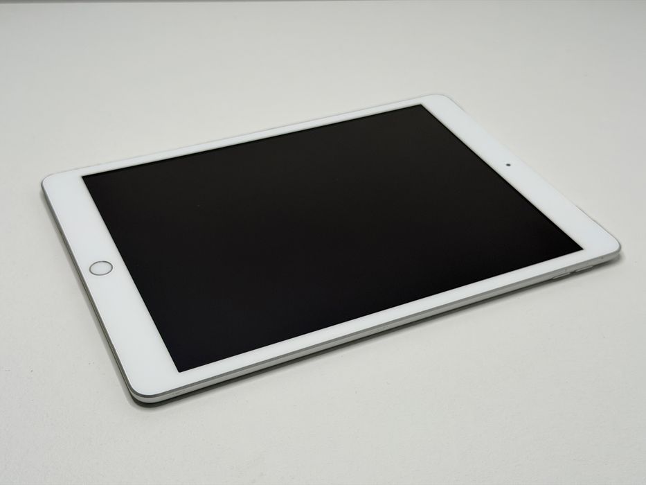 iPad 8. gen. (A2429) - 32GB - Cellular (LTE) - Silver - faktura VAT 23%