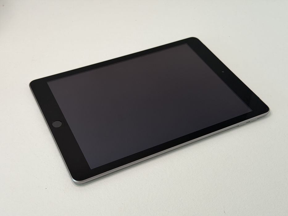 iPad 5 (A1823) - 128GB - Cellular (LTE) - faktura VAT 23%