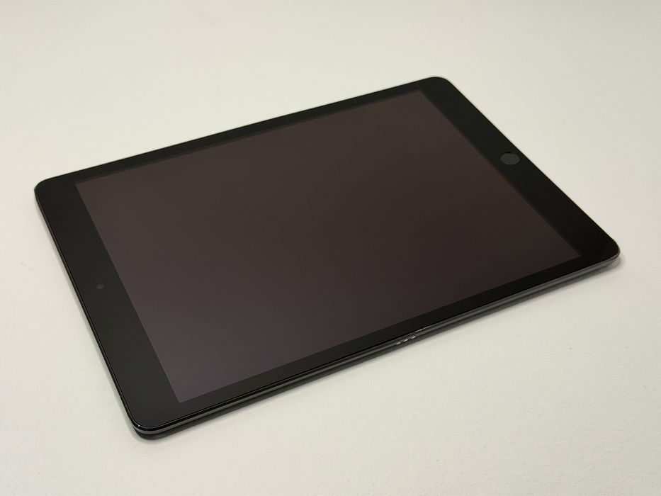 iPad 9. gen. (A2602) - 64GB - faktura VAT 23%